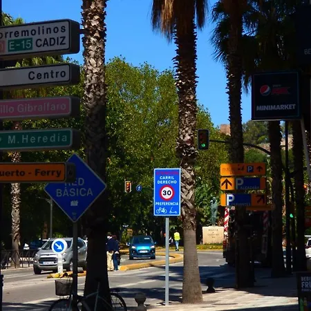 Nuevo Lujo Playa Malagueta-centro *